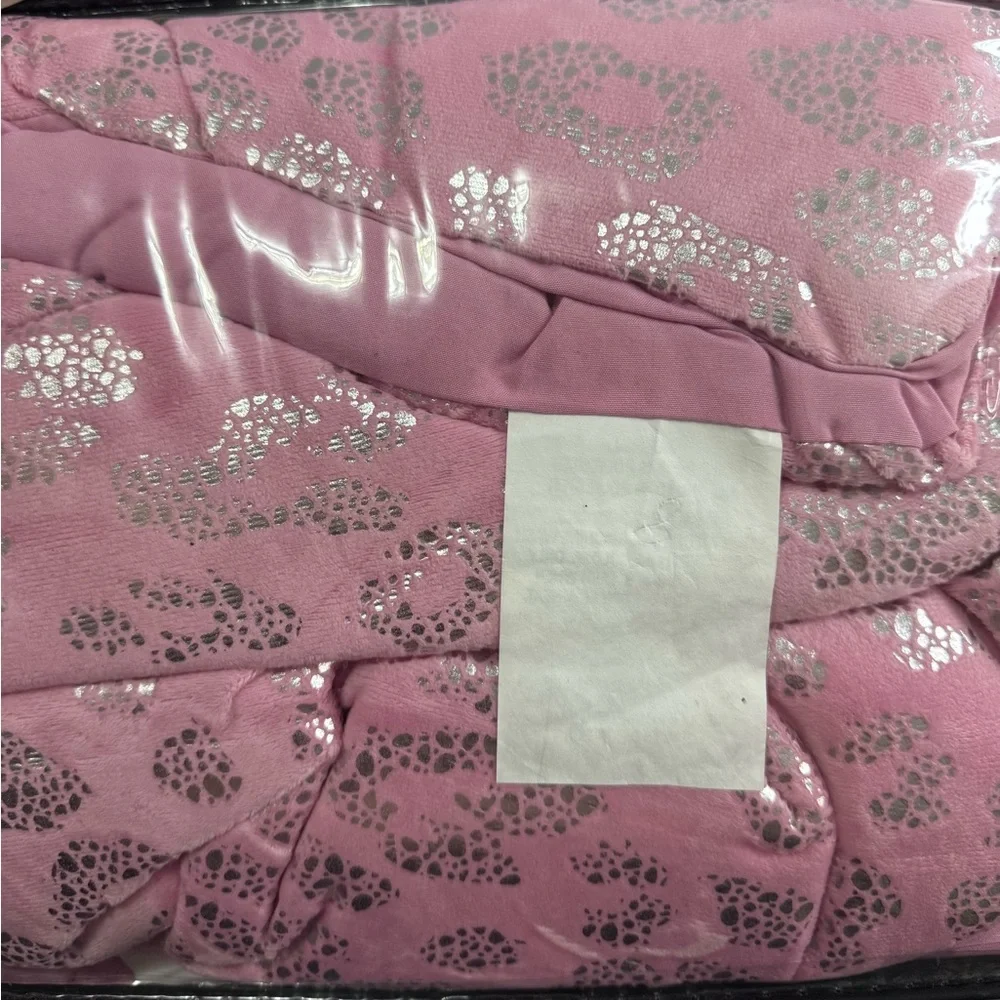Juicy Couture Pink Queen Comforter Set with Leopard Print 8 pieces NWT girly 💕 - Picture 5 of 8